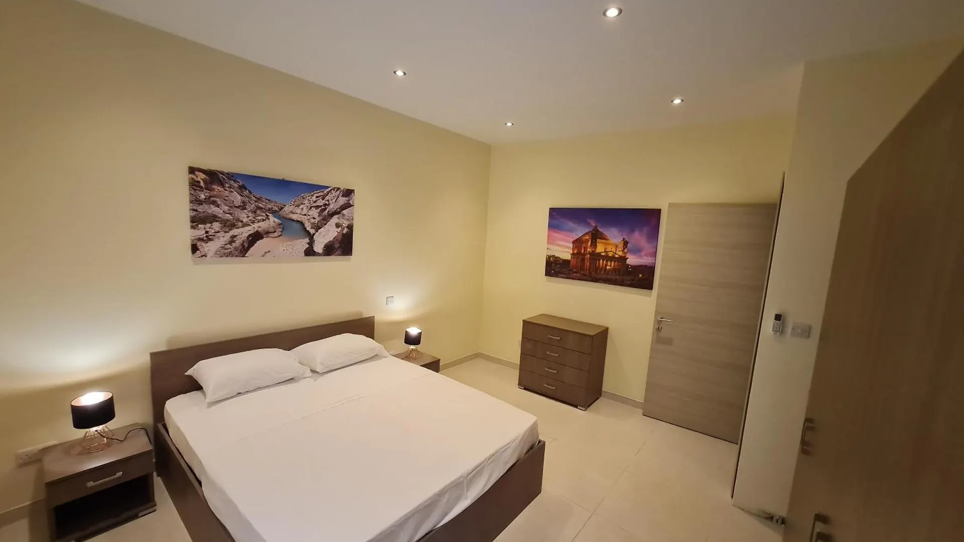 Tarxien - Lovely 3 Bedroom Unit Μάλτα